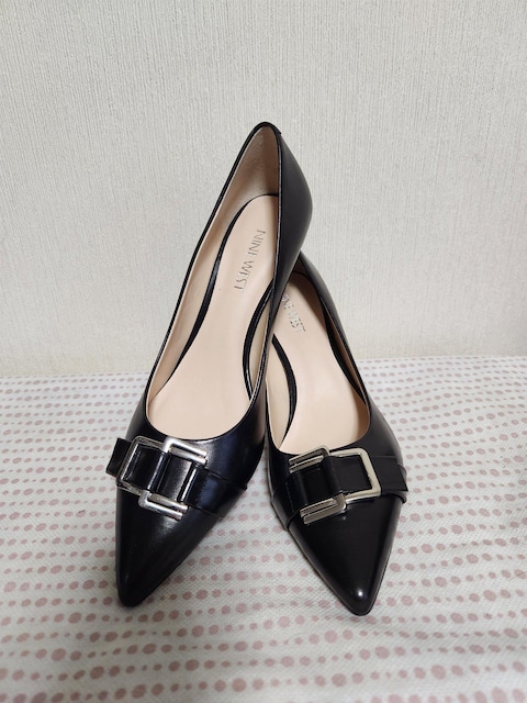 y7 1/2lz24.5@Vi@iCEGXg@pvX@NINE WEST   t@bV 