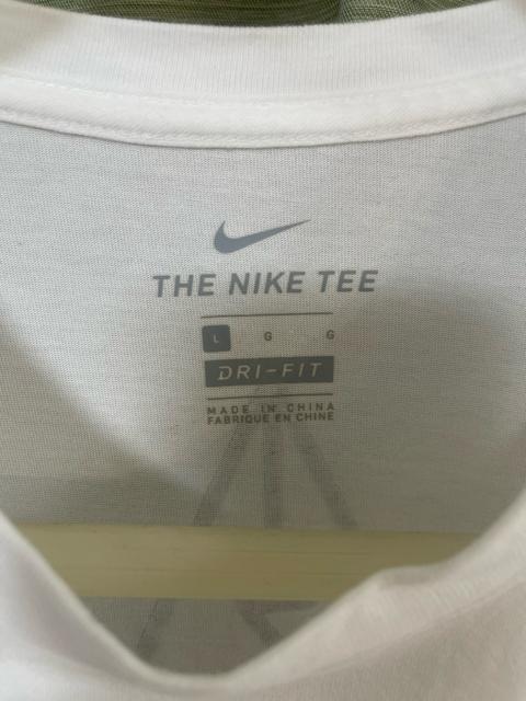 iCL JC[/NIKE KYRIE JC[EA[rO TVc TCYL  uh 
