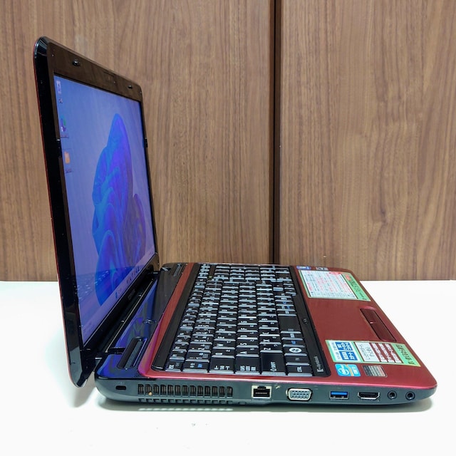 TOSHIBA dynabook Corei7 16GB SSD512GB u[C Windows11 Office  PC{/Ӌ@ 