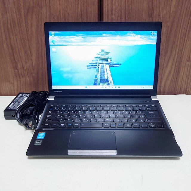 TOSHIBA dynabook Corei5 16GB SSD512GB Windows11 Office2024  PC{/Ӌ@ 
