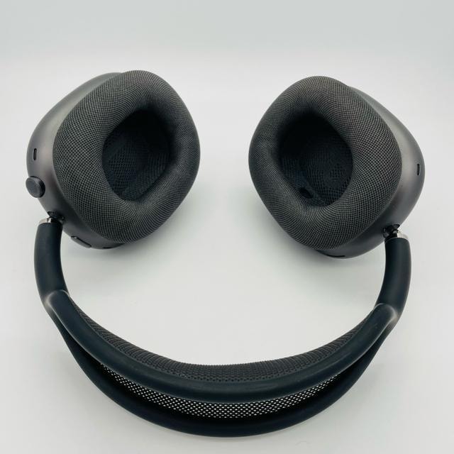 yCzWN AirPods Max A2090 Lightning {  Ɠd/AV 