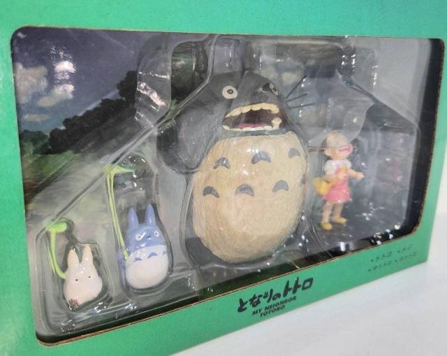 コミニカ　となりのトトロ フィギュア Amazon | コミニカ スタジオジブリコレクションシリーズ