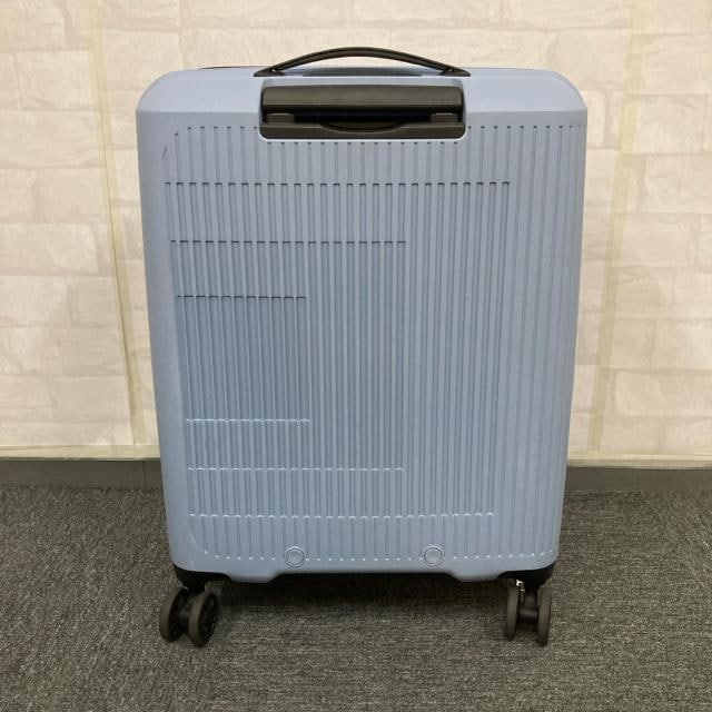  AMERICAN TOURISTER X[cP[X  jt@bV 