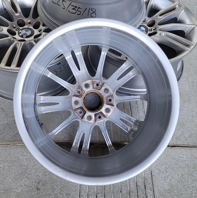 BMW  E92 3V[YMX|[czC[18C`8J +34 8.5J +37 PCD120 5H 5 zC[̂  /oCN