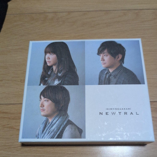 NEWTRAL  CD/DVD/rfI 