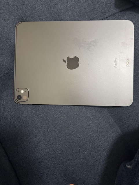 iPadPro 11C`5 WiFif 256GB  PC{/Ӌ@ 