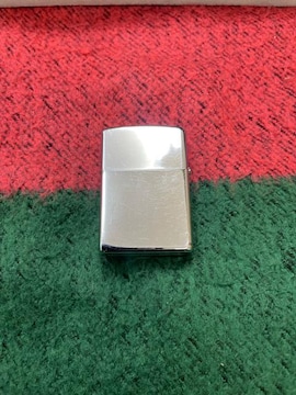 ZippoiWb|[jC^[@ICC^[@n@P[XȂ