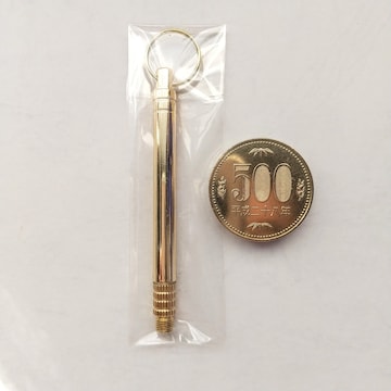 `^ ܗk}@gїp ް@TITANIUM Metal@غ ݸ
