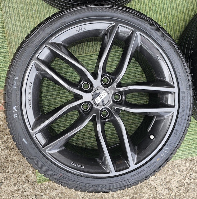 yɏizBBS GERMANYW[}j[SX 18C`8j+45 pcd120^Ct4{Zcg225/40R18  /oCN