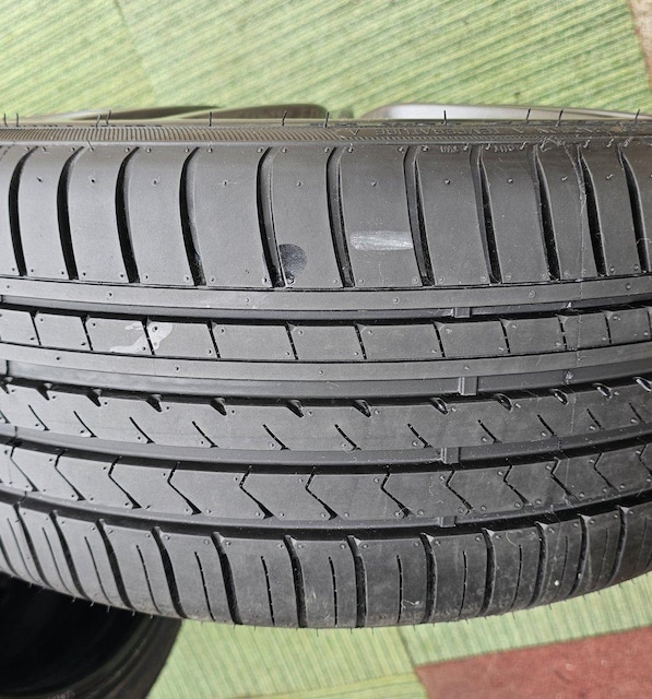 yɏizBBS GERMANYW[}j[SX 18C`8j+45 pcd120^Ct4{Zcg225/40R18  /oCN