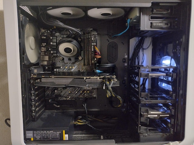 i9+ ASROCK Phantom Gaming /GTX1080 Wifi  PC{/Ӌ@ 