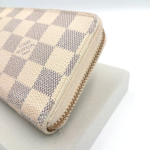 LOUIS VUITTON z