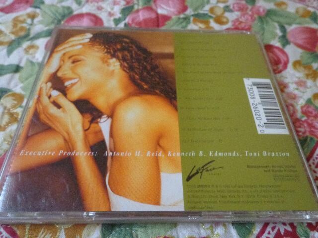 CD  Toni BraxtonuSecretsv CDABlu-rayADVD 2ő180~