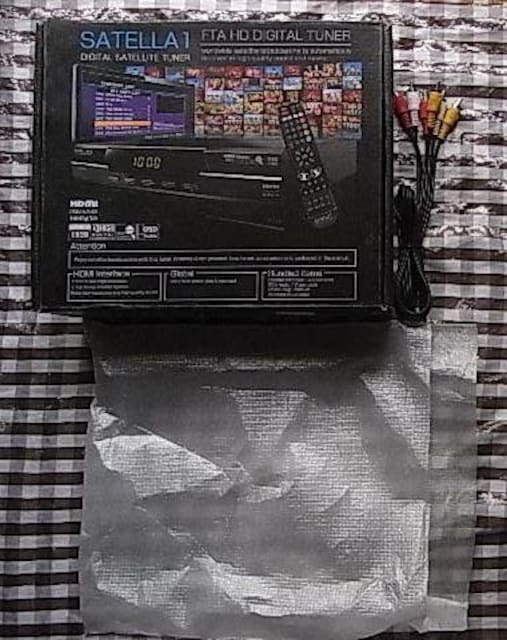 SATELLAP@TeP@TePZ̃R@wKR@UMA-PLRM02  Ɠd/AV 