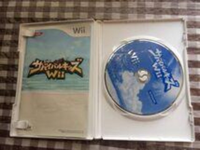 ToCoLbY@KCh@U{@Zbg Wii Survival Kids Guide Set Official Book  Q[{/\tg 
