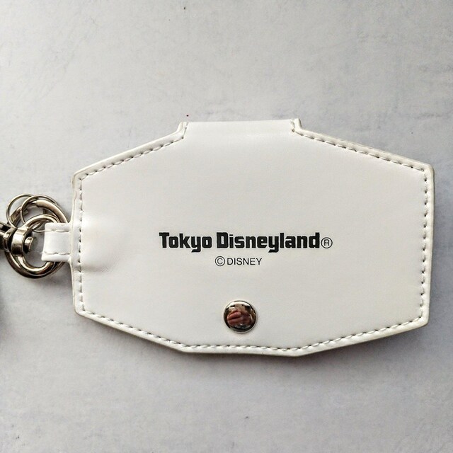 fBYj[h@L[P[X@L[z_[@Disneyland@KeyHolder   