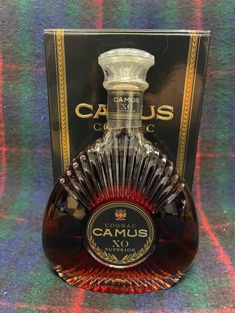 J~@COGNAC CAMUS XO SUPERIOR uf[ COGNAC AR[ CAMUS  O/hN 