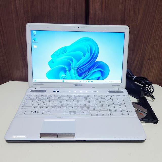 TOSHIBA dynabook Corei7 16GB SSD512GB Office2024 u[C WebJ  PC{/Ӌ@ 