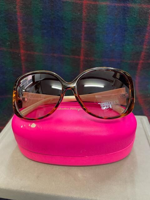 Salvatore Ferragamo TOX@tFK@ ׂb TOX@P[Xt  uh 