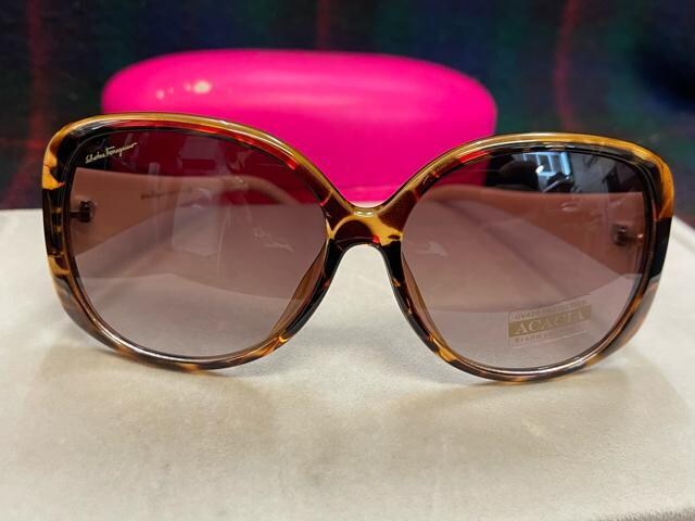 Salvatore Ferragamo TOX@tFK@ ׂb TOX@P[Xt  uh 