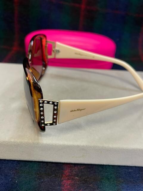 Salvatore Ferragamo TOX@tFK@ ׂb TOX@P[Xt  uh 