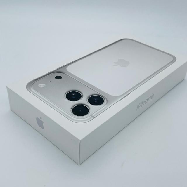 vZbgw J  iPhone 17 Pro Max 2TB SIMt[ u[ {  Ɠd/AV 