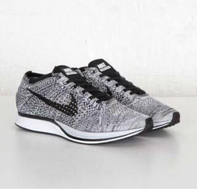 NIKE FLYKNIT RACER Oreo 28.5cm iCL tCjbg [T[ II US10.5   uh 