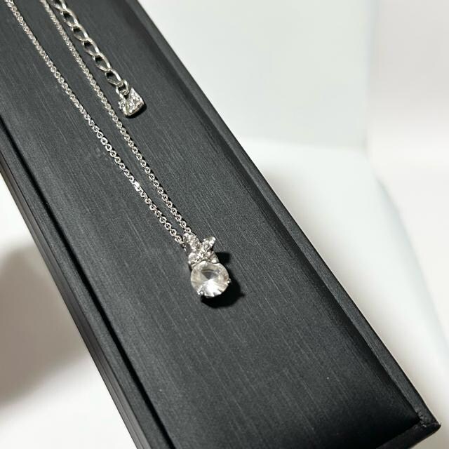 i SWAROVSKI XtXL[ CXg[ lbNX  uh 