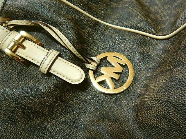 }CPR[X nhobO michael kors Õi  t@bV 