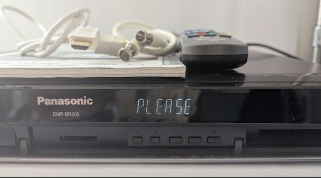 Panasonic DMR-BR500 Blu-rayR[_[@WNi  Ɠd/AV 
