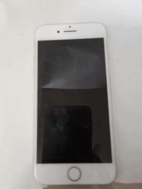 iPhoner7obe[100%At[c݁ASIMbN128GB   Ɠd/AV 