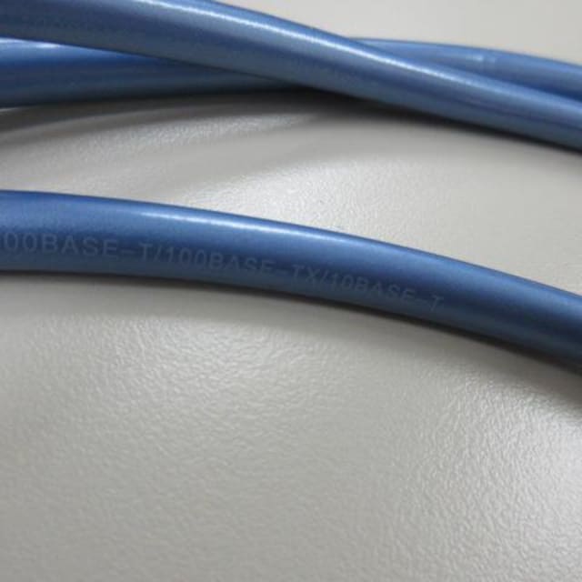 ELECOM P[u 3m 1{  PC{/Ӌ@ 