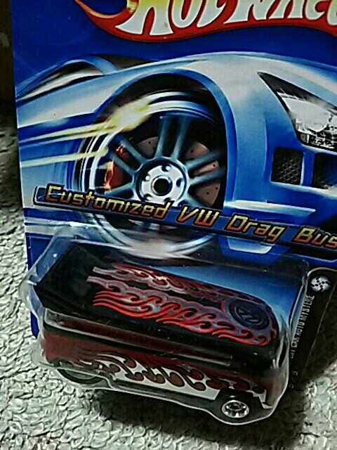 HW  '06   VW  oX  ~Xe[J[  zr[ 