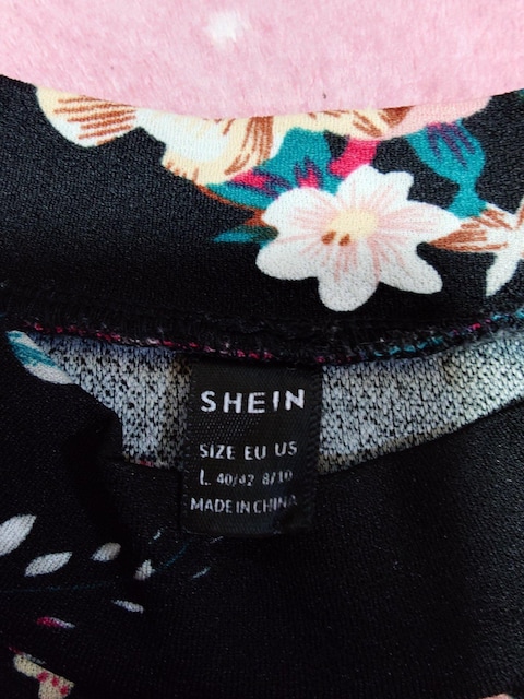 SHEIN`Cis[X@@i  t@bV 