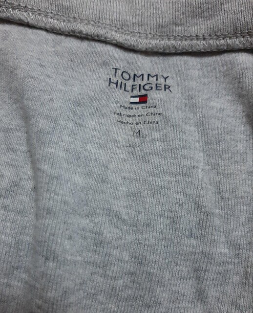 TOMMY HILFIGER O[ TVc@MTCY  uh 