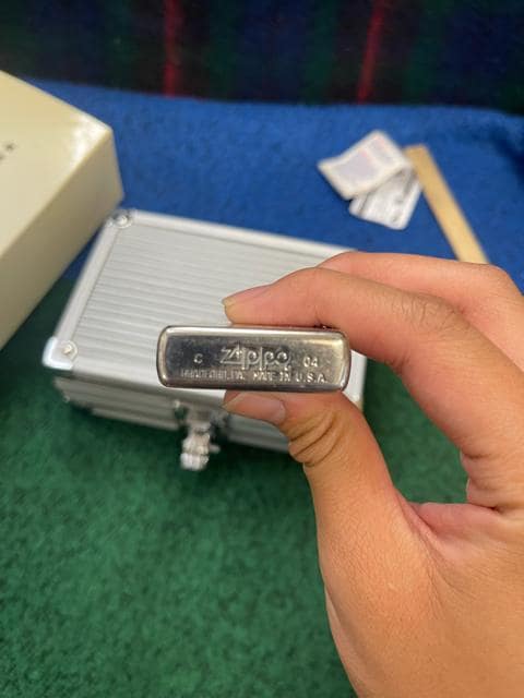ZippoC^[25NLOŃZbg@`Q ~j`A  jt@bV 