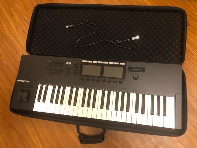 Native Instruments S-V[YL[{[h KOMPLETE KONTROL S49 MK2 Black  Ɠd/AV 