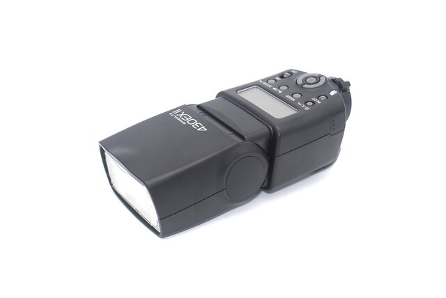 yȉXg{Canon 430EXU  Ɠd/AV 