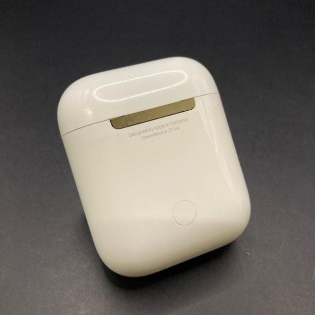  i Apple Abv AirPods 2  Ɠd/AV 
