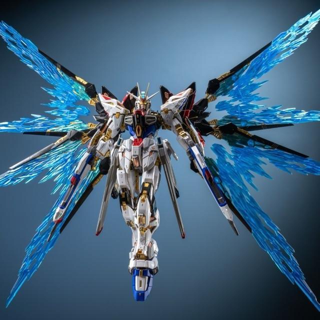 MG ストライクフリーダム　光の翼付き Amazon | MGEX 1/100 ZGMF-X20A ストライクフリーダムガンダム用