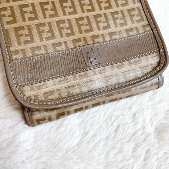 FENDI tFfB YbL[m PVC U[ tbv V_[obO  uh 