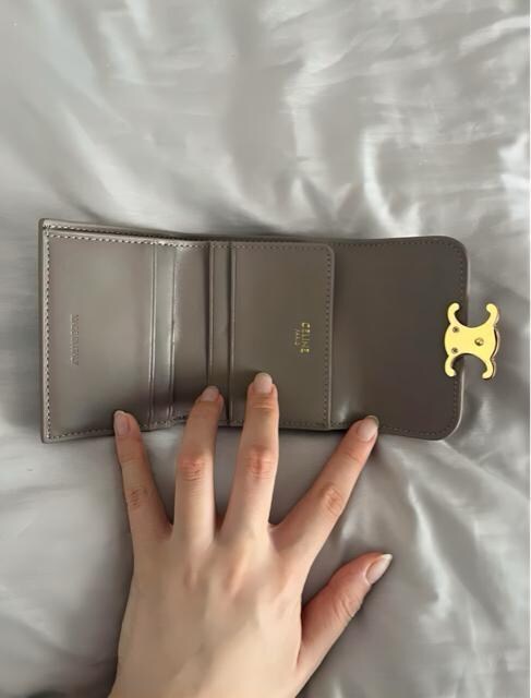 CELINE Z[k z yu Ki  uh 