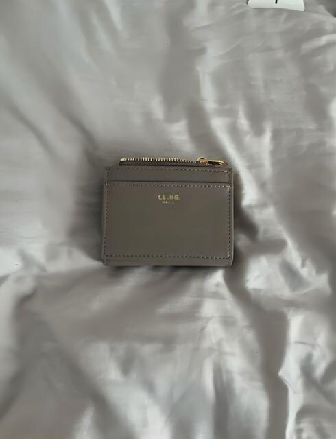 CELINE Z[k z yu Ki  uh 