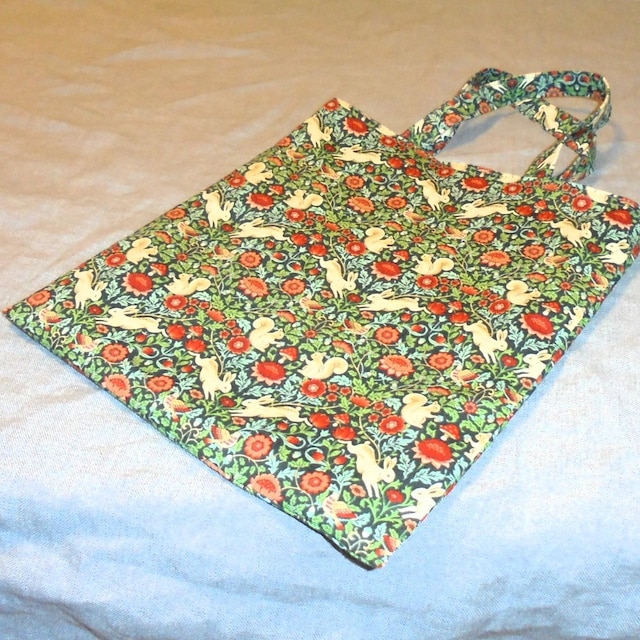 Ǝ؂񂱃g[gobOAntique Flowerforest animalsGRobO@TuobO  t@bV 