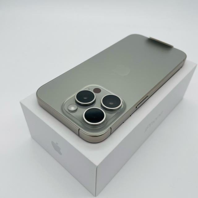 gp iPhone 15 Pro 256 GB SIMt[ {  Ɠd/AV 