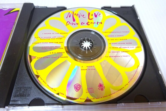 Monie LoveDown To Earth2270~  CD/DVD/rfI 