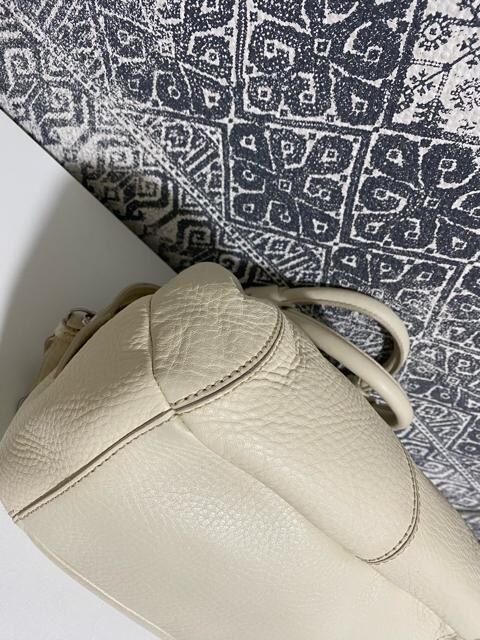 yǕizCOLE HAAN R[n[ U[ g[gobO AC{[   uh 