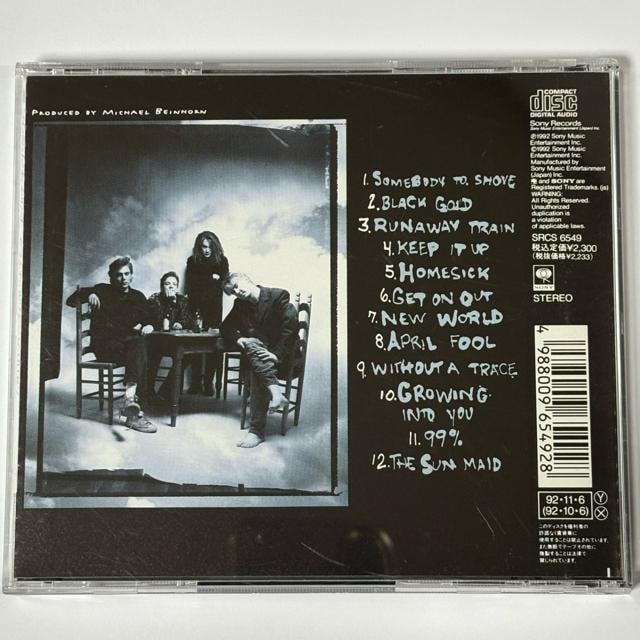 SOUL ASYULM / GRAVE DANCERS UNION  CD/DVD/rfI 