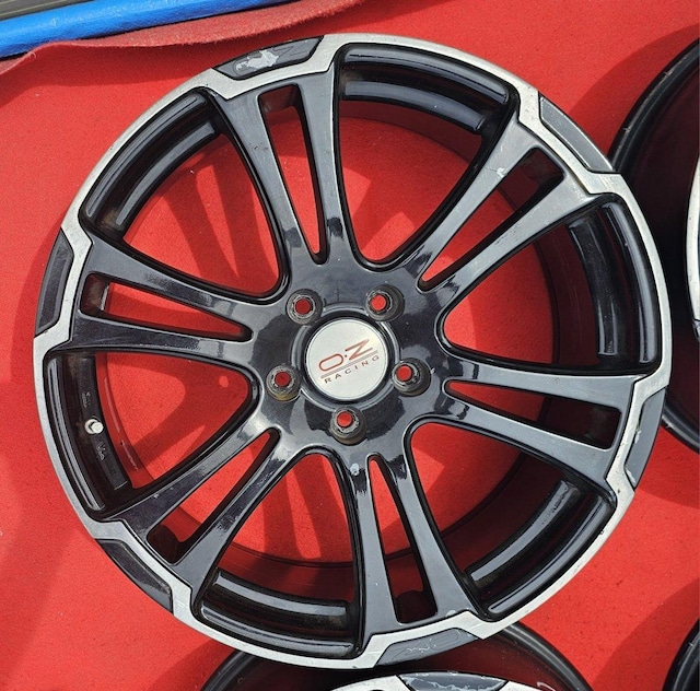 ЊOzC[OZ Racing OZ [VO19C` 7.5J +50 114.3-5 zC[̂4{ZbgmA HN  /oCN
