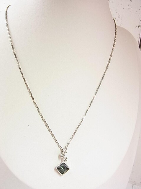 K󂠂@SWAROVSKI@XtXL[@lbNX